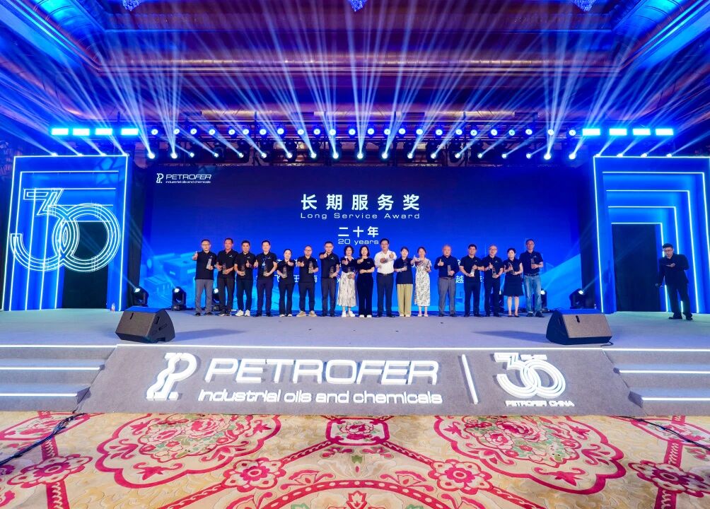 伟德体育 - 综合体育赛事平台|奥体中心相助同伴